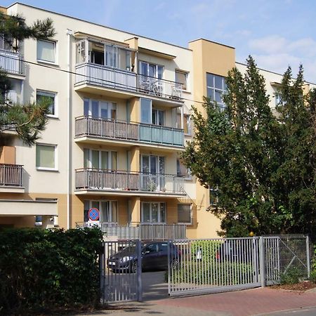 Apartament Poniatowskiego - Komfortowe Noclegi Пясечно Екстериор снимка