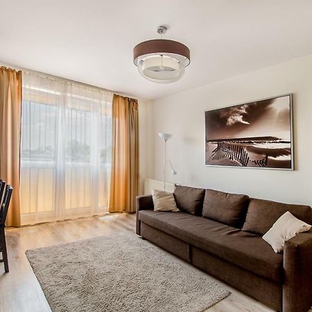 Apartament Poniatowskiego - Komfortowe Noclegi Пясечно Екстериор снимка