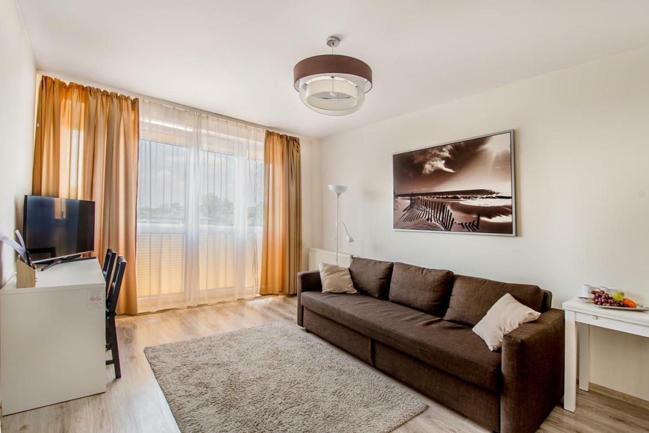 Apartament Poniatowskiego - Komfortowe Noclegi Пясечно Екстериор снимка